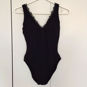 🌸 GOTTEX SWIMSUIT NWOT